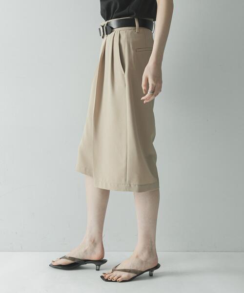 URBAN RESEARCH（アーバンリサーチ）の「『UR TECH DRYLUXE』ハーフパンツ（その他パンツ・レディース・ベージュ/ブラック・38/36）」の20枚目の写真