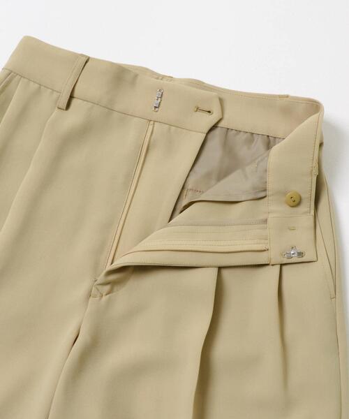 URBAN RESEARCH（アーバンリサーチ）の「『UR TECH DRYLUXE』ハーフパンツ（その他パンツ・レディース・ベージュ/ブラック・38/36）」の11枚目の写真
