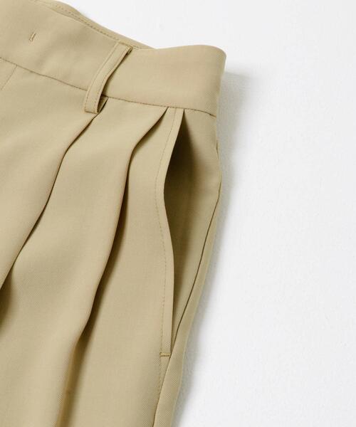 URBAN RESEARCH（アーバンリサーチ）の「『UR TECH DRYLUXE』ハーフパンツ（その他パンツ・レディース・ベージュ/ブラック・38/36）」の12枚目の写真