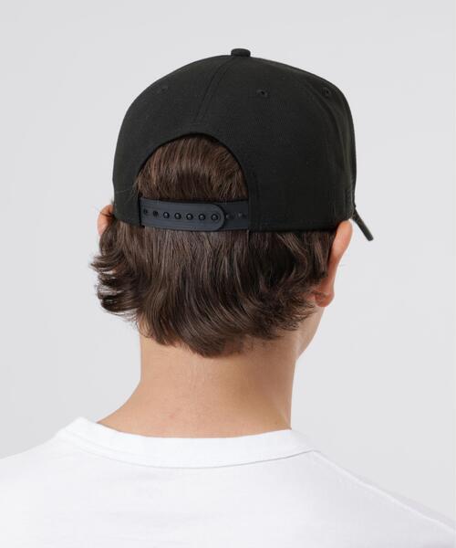 Alpha Industries（アルファインダストリーズ）の「Alpha Industries/アルファ インダストリーズ/x NEW ERA 9FORTY SCRIPT HAT/ニューエラ ナインフォーティ スクリプト ハット（キャップ・メンズ・ブルー系その他5/ブラック・F）」の9枚目の写真