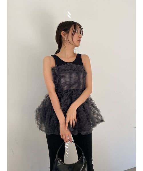 SNIDEL(スナイデル)の「チュール刺繍ベアペプラムトップス(Tシャツ/カットソー・レディース・ダークグレー/ホワイト/ピンク・F)」の20枚目の写真