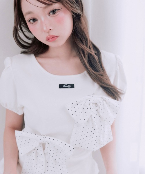 OLIVE des OLIVE(オリーブデオリーブ)の「リボンribbonTシャツ(Tシャツ/カットソー・レディース・トップグレー/オフホワイト/ブラック・FREE)」の1枚目の写真