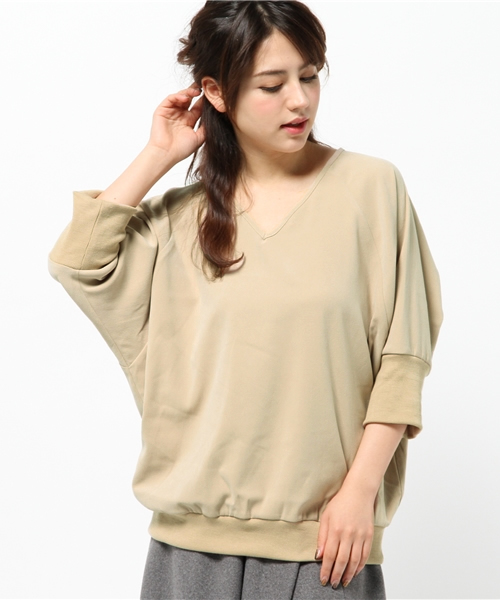 mystic(ミスティック)の「【mystic】スウェードタッチVネックプルオーバー(シャツ/ブラウス・レディース・ピンク/ベージュ/グレー/オフホワイト/ブラック・フリ-)」の4枚目の写真