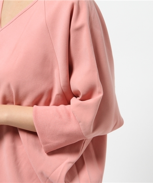 mystic(ミスティック)の「【mystic】スウェードタッチVネックプルオーバー(シャツ/ブラウス・レディース・ピンク/ベージュ/グレー/オフホワイト/ブラック・フリ-)」の12枚目の写真