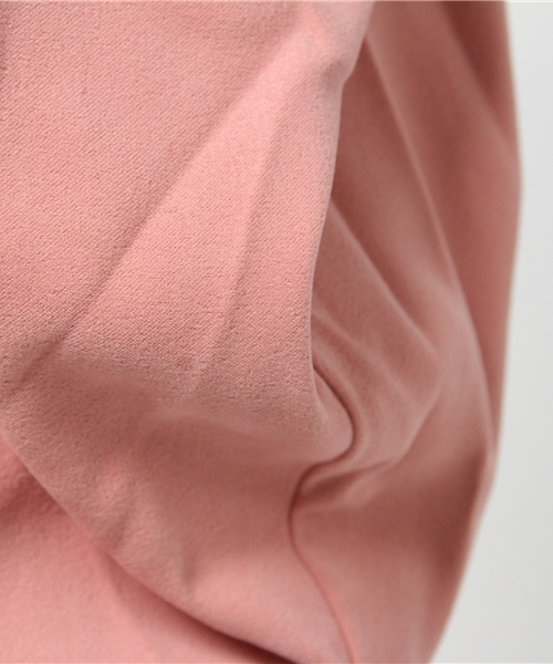 mystic(ミスティック)の「【mystic】スウェードタッチVネックプルオーバー(シャツ/ブラウス・レディース・ピンク/ベージュ/グレー/オフホワイト/ブラック・フリ-)」の7枚目の写真