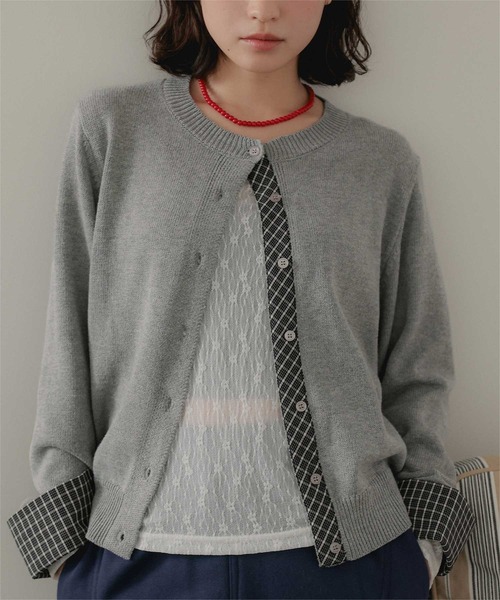 miette(ミエット)の「シャツレイヤード風クルーネックニットカーディガン(カーディガン/ボレロ・レディース・グレー/ブラウン/マスタード・FREE)」の5枚目の写真