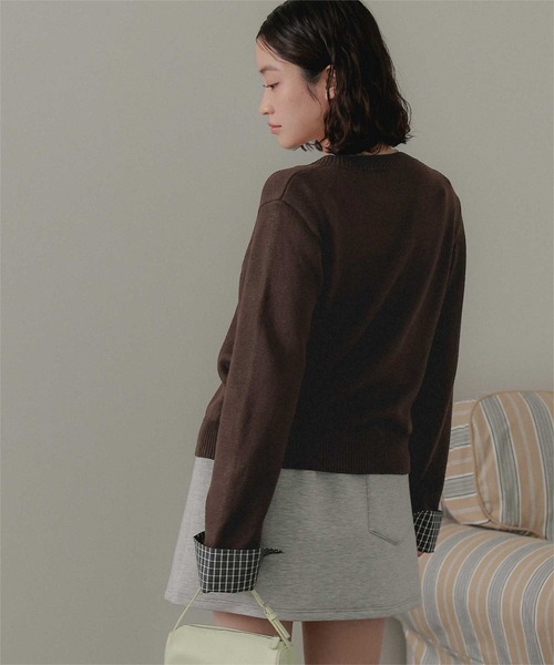 miette(ミエット)の「シャツレイヤード風クルーネックニットカーディガン(カーディガン/ボレロ・レディース・グレー/ブラウン/マスタード・FREE)」の12枚目の写真