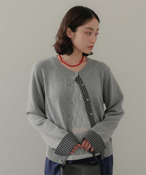 miette(ミエット)の「シャツレイヤード風クルーネックニットカーディガン(カーディガン/ボレロ・レディース・グレー/ブラウン/マスタード・FREE)」の8枚目の写真