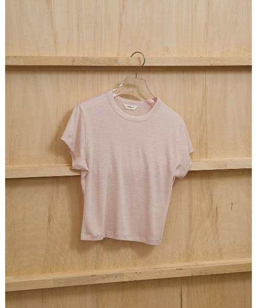 TODAYFUL(トゥデイフル)の「Compact Smooth T-shirts 12610617(Tシャツ/カットソー・レディース・グレー/ピンク/オフホワイト/ブラウン・FREE)」の4枚目の写真
