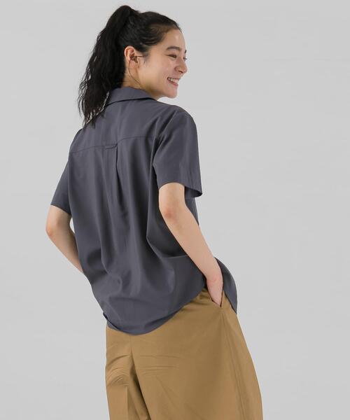 EKAL(エカル)の「SMOOTH WOOLY LIKE サファリシャツ(シャツ/ブラウス・レディース・チャコールグレー/ネイビー/ライトグレー・ONE)」の19枚目の写真