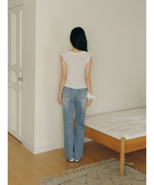 Yuje(ユジェ)の「CUT OUT DENIM 002(Light Blue, 3size)(デニムパンツ・レディース・その他・LARGE/MEDIUM/SMALL)」の10枚目の写真