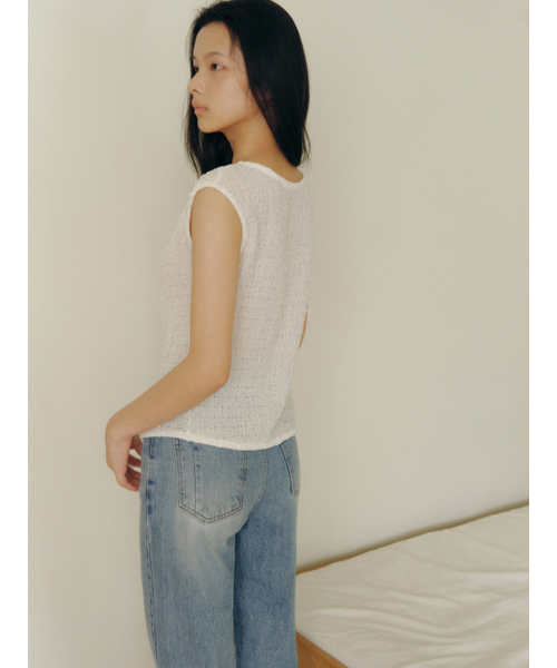 Yuje(ユジェ)の「CUT OUT DENIM 002(Light Blue, 3size)(デニムパンツ・レディース・その他・LARGE/MEDIUM/SMALL)」の14枚目の写真