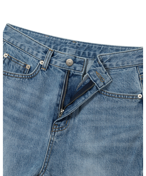 Yuje(ユジェ)の「CUT OUT DENIM 002(Light Blue, 3size)(デニムパンツ・レディース・その他・LARGE/MEDIUM/SMALL)」の16枚目の写真