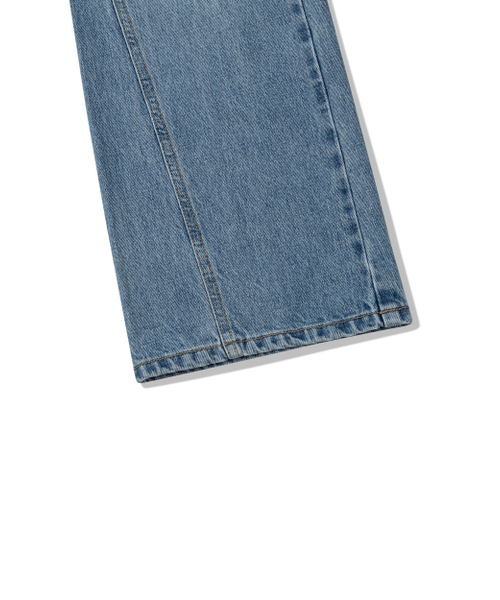 Yuje(ユジェ)の「CUT OUT DENIM 002(Light Blue, 3size)(デニムパンツ・レディース・その他・LARGE/MEDIUM/SMALL)」の18枚目の写真
