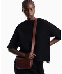 エンポリオ アルマーニ】Emporio Armani 1981 レザーショルダーバッグ
