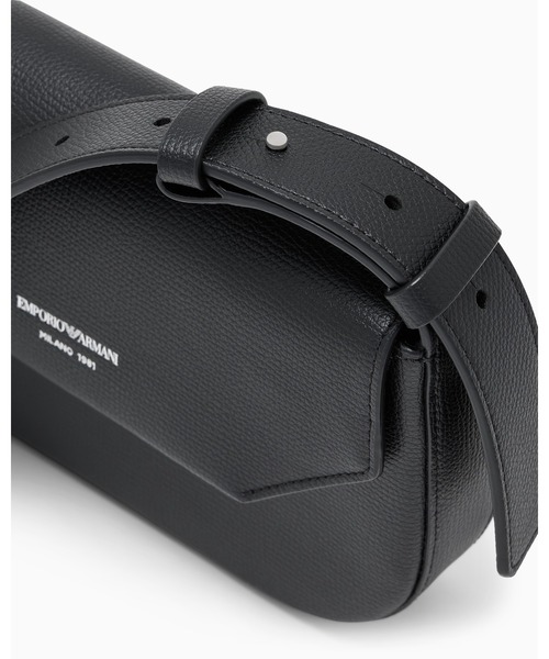 EMPORIO ARMANI(エンポリオアルマーニ)の「【エンポリオ アルマーニ】Emporio Armani 1981 レザーミニショルダーバッグ(ショルダーバッグ・レディース・ブラック/ブラウン/ダークウッド・FREE)」の9枚目の写真