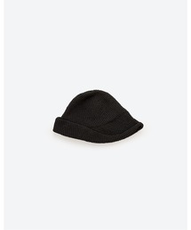 POLY HAND KNIT BELL HAT