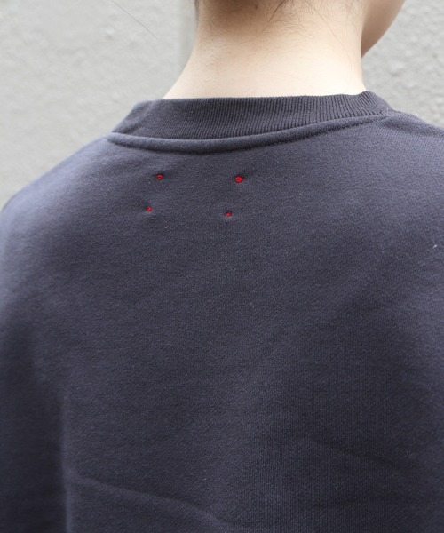 MEYAME(メヤメ)の「MEYAME/メヤメ スイッチングパターンスウェット SWITCHING PATTERN SWEAT(BRUSHED LINING) MEY-2505(スウェット・レディース・レッド/チャコールグレー・FREE)」の4枚目の写真