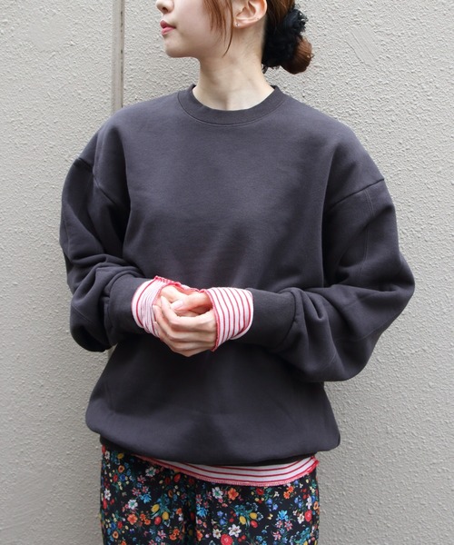 MEYAME(メヤメ)の「MEYAME/メヤメ スイッチングパターンスウェット SWITCHING PATTERN SWEAT(BRUSHED LINING) MEY-2505(スウェット・レディース・レッド/チャコールグレー・FREE)」の7枚目の写真