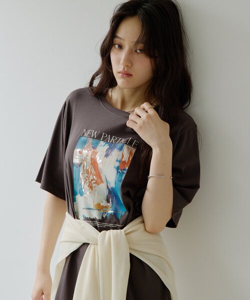 DISCOAT（ディスコート）の「【Noka】アートTシャツ（Tシャツ/カットソー・レディース・チャコールグレー/オフホワイト・FREE）」の12枚目の写真