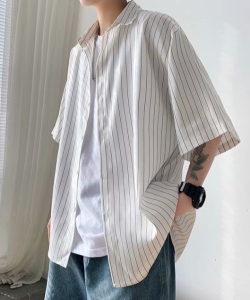 WYZ wear(ダブリューワイジィーウェア)の「オーバーサイズストライプ半袖シャツ/ユニセックス(シャツ/ブラウス・メンズ・ブラック/ホワイト・L/M/XL)」の12枚目の写真