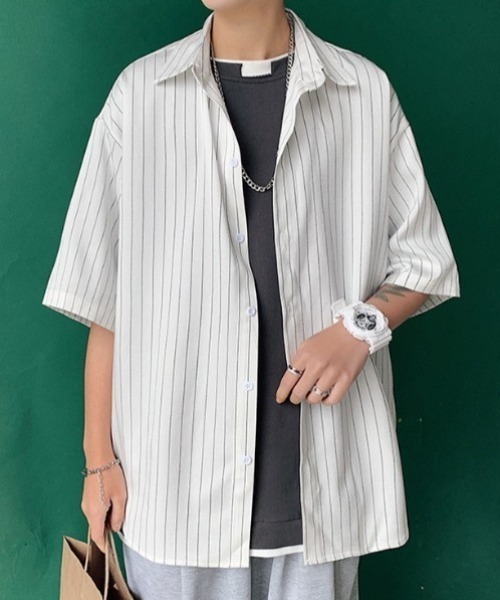 WYZ wear(ダブリューワイジィーウェア)の「オーバーサイズストライプ半袖シャツ/ユニセックス(シャツ/ブラウス・メンズ・ブラック/ホワイト・L/M/XL)」の16枚目の写真