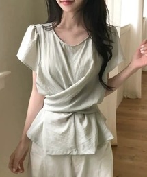 クルーネックリボンブラウス