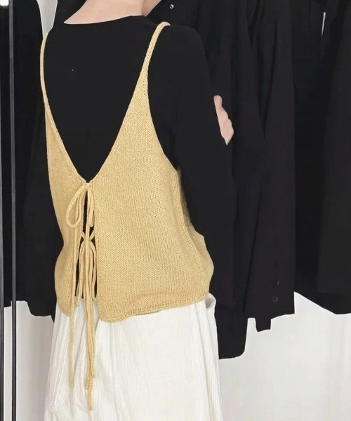 yuue' ( wear )(ユーイ)の「2WAYリボンニットビスチェ/前後着用可(ベスト・レディース・グレー/レッド/イエロー/アイボリー/ブラック・FREE)」の12枚目の写真