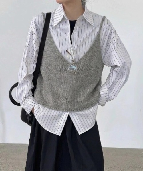 yuue' ( wear )(ユーイ)の「2WAYリボンニットビスチェ/前後着用可(ベスト・レディース・グレー/レッド/イエロー/アイボリー/ブラック・FREE)」の22枚目の写真