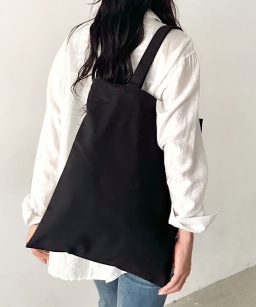 NEWTRAL PRODUCTS(ニュートラルプロダクツ)の「【NEWTRAL(ニュートラル)】/無地トート PC収納可 コットン100% エコバッグ/101 Basic Tote Bag Lサイズ(トートバッグ・レディース・ナチュラル/ブラック・L)」の8枚目の写真
