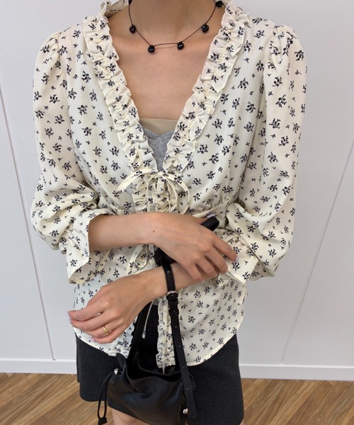 Flower print frill blouse (цветочный блузон с оборками)