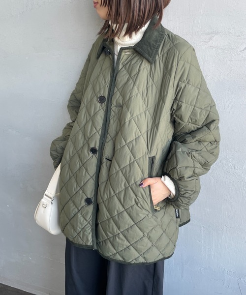 GYMPHLEX（ジムフレックス）の「【WEB先行予約】[GYMPHLEX/ジムフレックス] キルトダウン パフスリーブミドルジャケット（ダウンジャケット/コート・レディース・ブラック/オリーブ・14）」の22枚目の写真