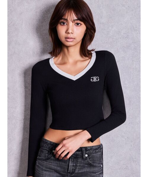 GYDA(ジェイダ)の「SymmetryGYDA Vネックバイカラートップス(Tシャツ/カットソー・レディース・ブラック/オフホワイト・FREE)」の2枚目の写真