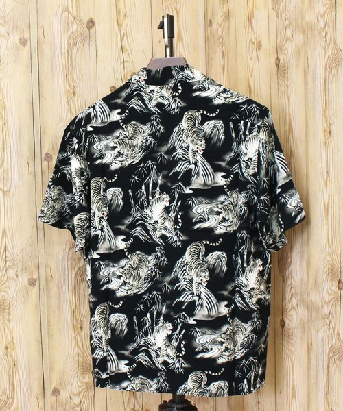 AVIREX(アヴィレックス)の「ALOHA SHIRT-TIGER & BAMBOO-(シャツ/ブラウス・メンズ・ブラック/ホワイト・XL/XXL/L/M)」の7枚目の写真