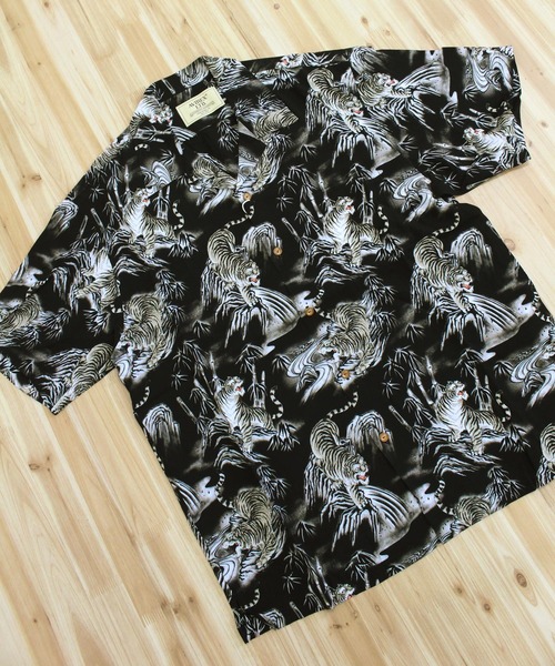 AVIREX(アヴィレックス)の「ALOHA SHIRT-TIGER & BAMBOO-(シャツ/ブラウス・メンズ・ブラック/ホワイト・XL/XXL/L/M)」の8枚目の写真