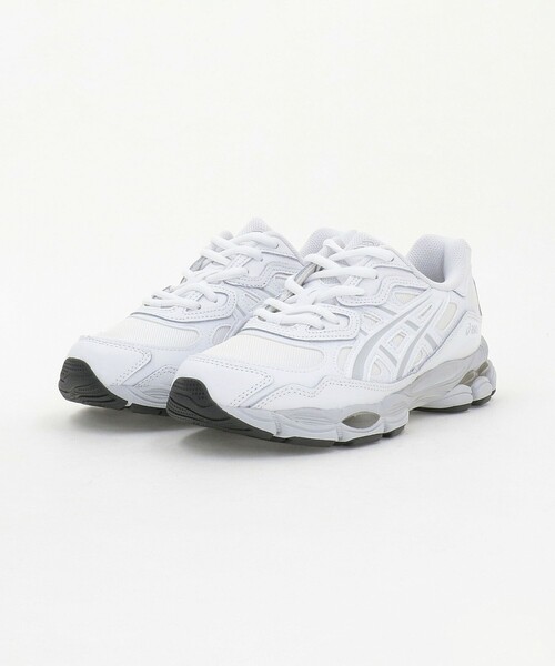 ASICS(アシックス)の「<asics>GEL-NYC 102 スニーカー(スニーカー・レディース・ライトグレー・23cm/24cm/24.5cm/25cm/23.5cm)」の2枚目の写真