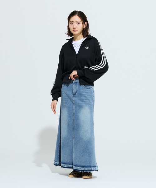 adidas(アディダス)の「ニット バルーン トラックトップ / ジャージ / トラックジャケット / アディダスオリジナルス adidas Originals(ジャージ・レディース・ブラック・LARGE/MEDIUM/SMALL/X-LARGE/XX-LARGE)」の2枚目の写真