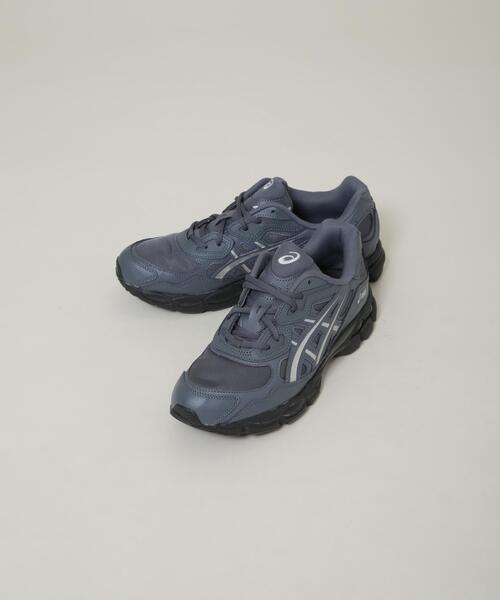 NANO universe(ナノユニバース)の「asics/GEL-NYC(スニーカー・メンズ・ダークグレー・28/27/26)」の1枚目の写真