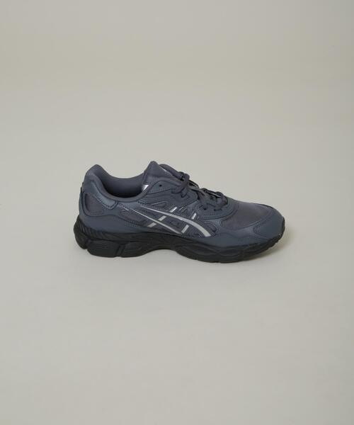 NANO universe(ナノユニバース)の「asics/GEL-NYC(スニーカー・メンズ・ダークグレー・28/27/26)」の7枚目の写真