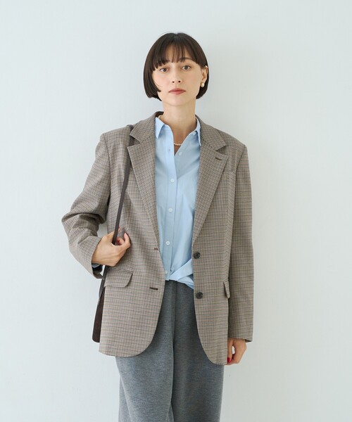 Rouge vif(ルージュヴィフ)の「ウール混ストレッチツイルシングルテーラージャケット(テーラードジャケット・レディース・グレー/ストライプ・38/36)」の12枚目の写真