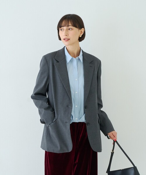 Rouge vif(ルージュヴィフ)の「ウール混ストレッチツイルシングルテーラージャケット(テーラードジャケット・レディース・グレー/ストライプ・38/36)」の6枚目の写真