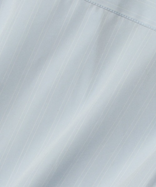 UNUS(ユナス)の「UNUS / Cropped Typewriter Shirt(シャツ/ブラウス・レディース・ホワイト/ブルーグラス・38/36)」の8枚目の写真
