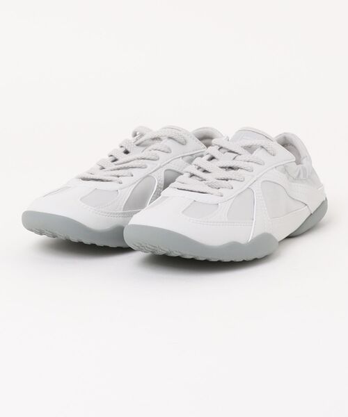 FILA(フィラ)の「【FILA】フィラ GLIO(グリオ)ロープロファイルバレエスニーカー(スニーカー・レディース・ブラック/シルバー/ピンク・23.5cm/24.0cm/23.0cm/24.5cm/25.0cm)」の3枚目の写真