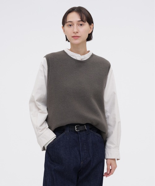 MHL.（エムエイチエル）の「FELTED DRY WOOL（ニット/セーター・レディース・ブラック/グレー・2）」の2枚目の写真