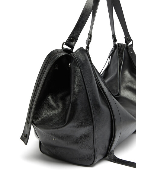 DIESEL(ディーゼル)の「ユニセックス ダッフルバッグ D-ONE DUFFLE 48H(ボストンバッグ・メンズ・ブラック・FREE)」の4枚目の写真
