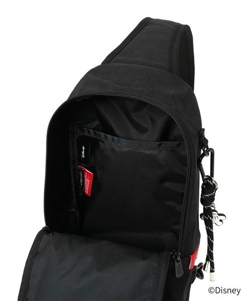 Manhattan Portage(マンハッタンポーテージ)の「LITTLE ITALY CROSSBODY BAG / MICKEY / 26(ボディバッグ/ウエストポーチ・レディース・ブラック・SMALL)」の8枚目の写真