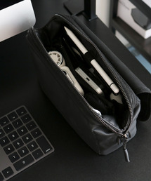 MaGdget（マジェット）の「〈MaGdget/マジェット〉Fireproof Bag ファイヤプルーフポーチ（ポーチ）」