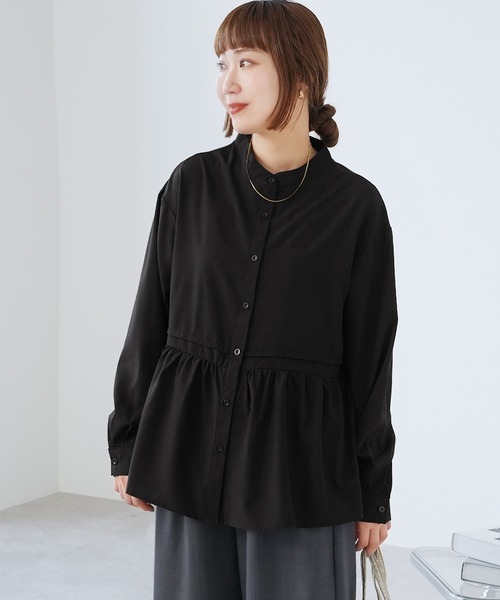 reca(レカ)の「ペプラム釦ブラウス(シャツ/ブラウス・レディース・グレイッシュベージュ/ブラック/カーキ・M)」の2枚目の写真