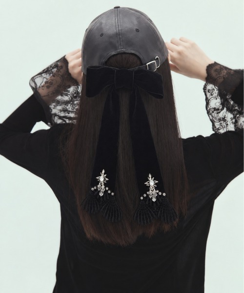 tanakadaisuke(タナカダイスケ)の「【tanakadaisuke/タナカダイスケ】《STUDIOUS別注》leather ribbon cap/レザーリボンキャップ(キャップ・レディース・ブラック・FREE)」の1枚目の写真