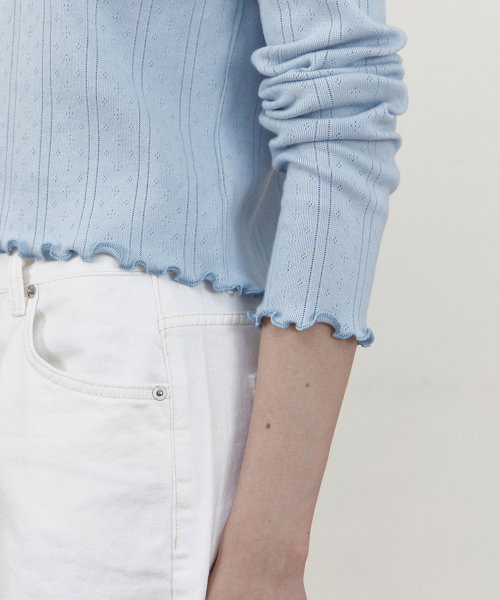 WEDNESDAYOASISFORWOMEN（ウェンズデー オアシス フォー ウーマン）の「[MUSINSA EDITION X セニ] ソフトウェーブ ロングスリーブ カーディガン_PALE BLUE（カーディガン/ボレロ・レディース・スカイブルー・FREE）」の4枚目の写真